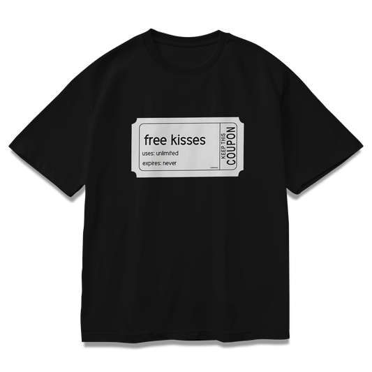 Free Kisses - Standard Oversized T-Shirt - Loraxle